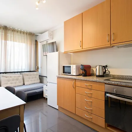 波尔图索拉尔一室公寓酒店 *