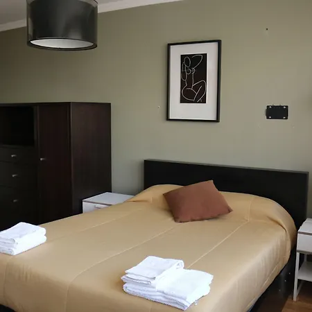 波尔图索拉尔一室公寓酒店 * 波尔图