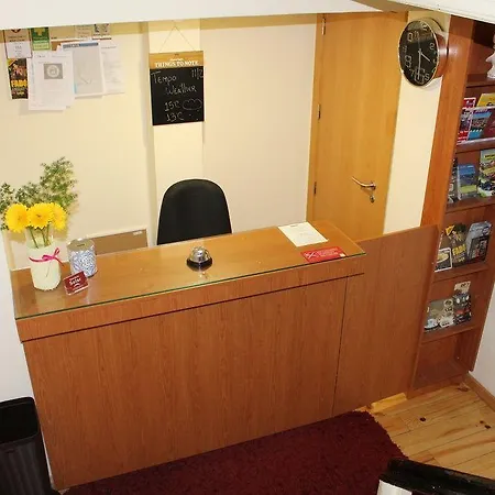 波尔图索拉尔一室公寓酒店 * 波尔图