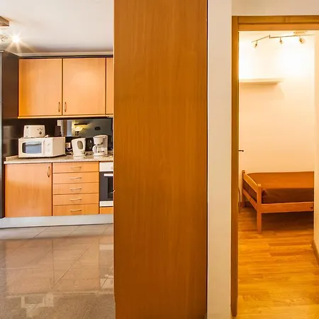 波尔图索拉尔一室公寓酒店 *